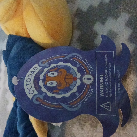 Octodad plush - Picture 7 of 7